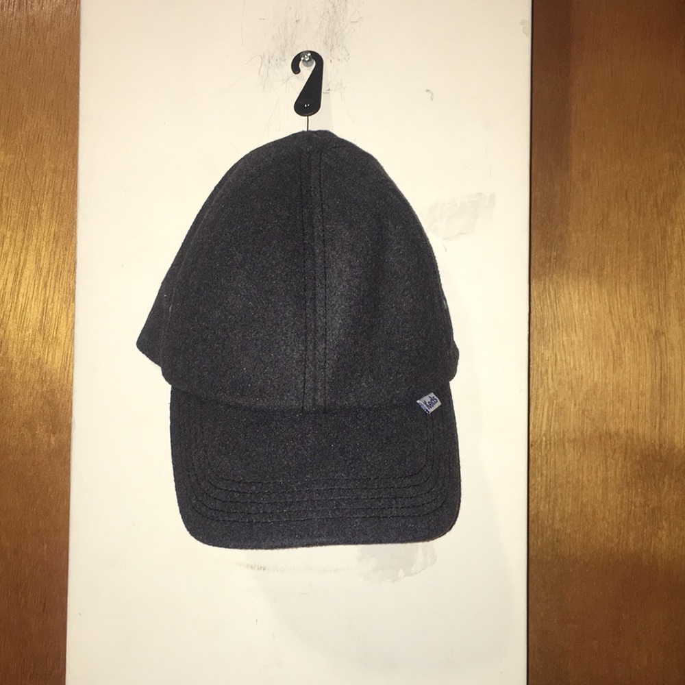 ☑️NWT Keds Grey Wool Blend Cap